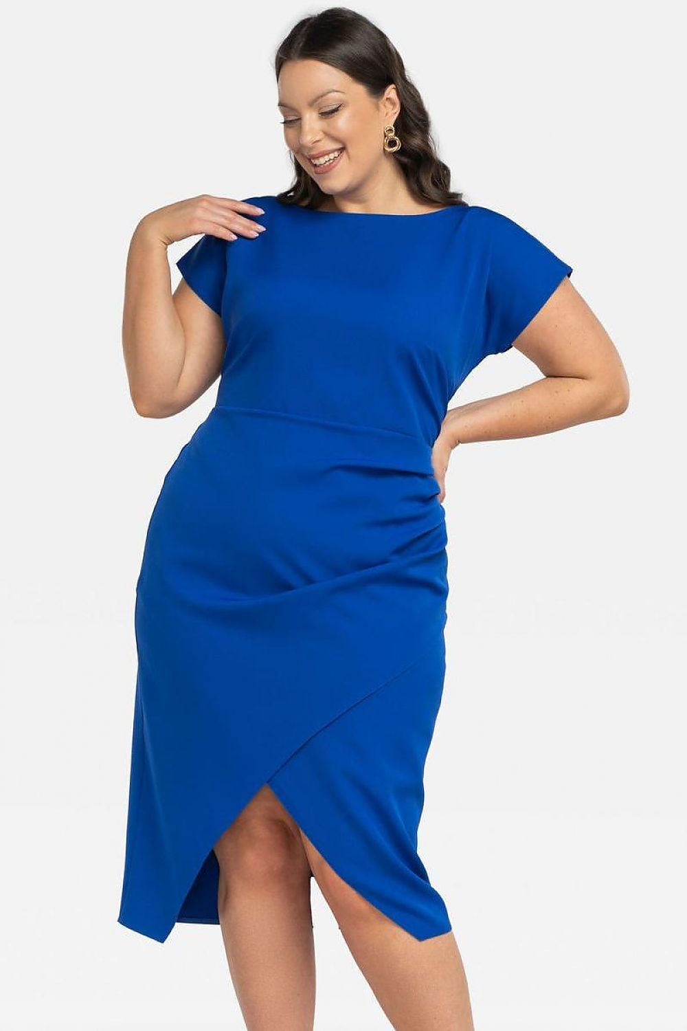 Plus size dress model 196875